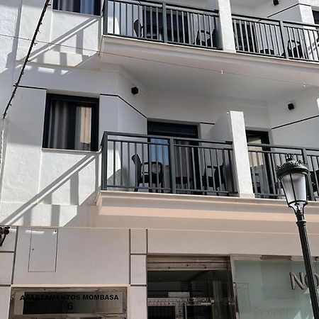 Apartamentos Mombasa 2 Planta Нерха Екстер'єр фото