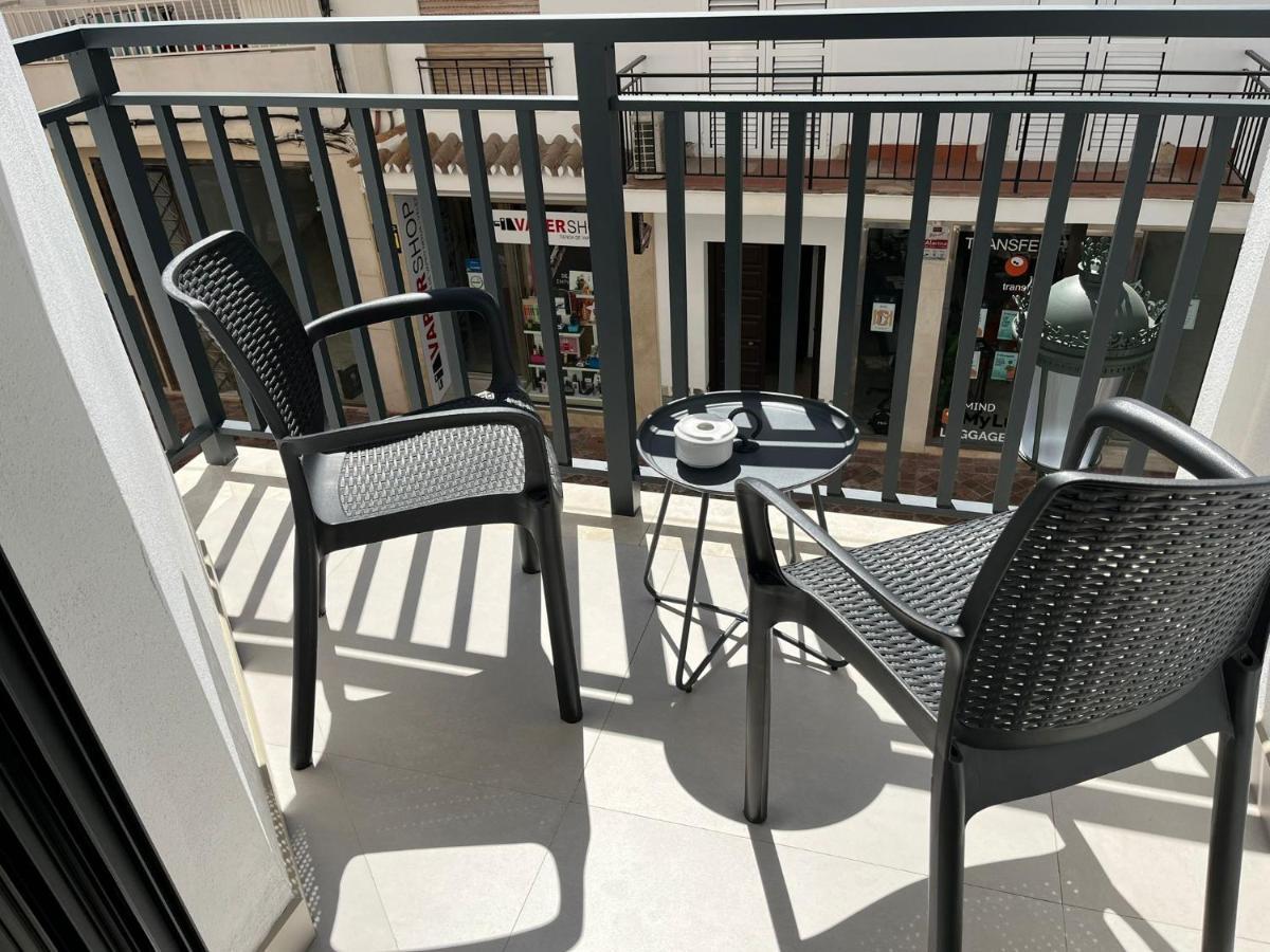 Apartamentos Mombasa 2 Planta Нерха Екстер'єр фото