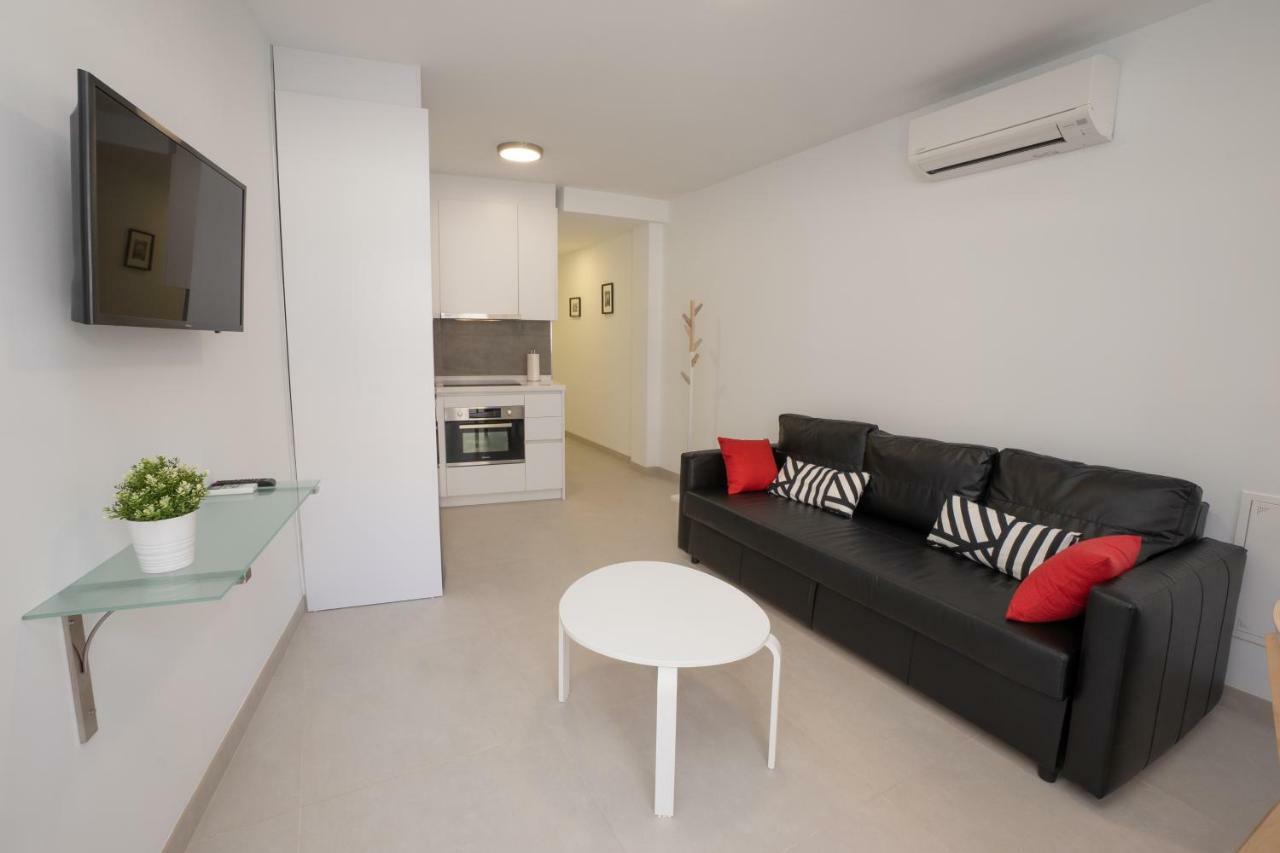 Apartamentos Mombasa 2 Planta Нерха Екстер'єр фото