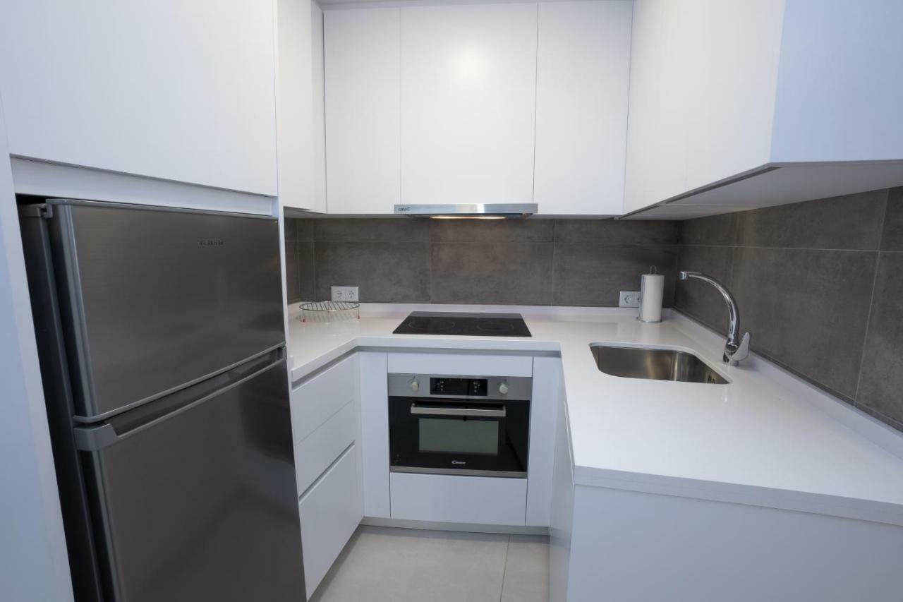 Apartamentos Mombasa 2 Planta Нерха Екстер'єр фото