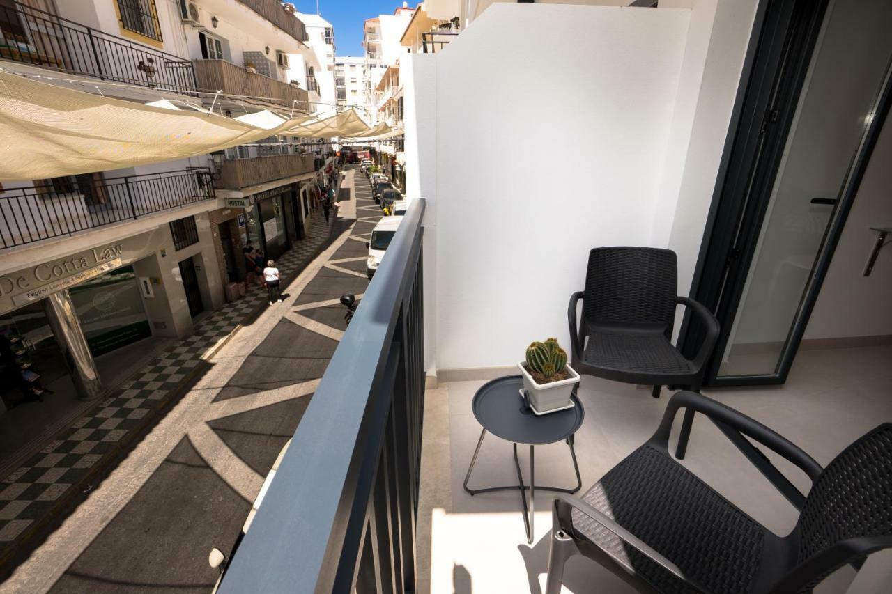 Apartamentos Mombasa 2 Planta Нерха Екстер'єр фото