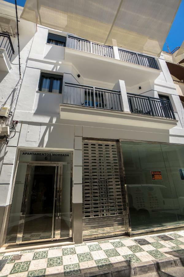 Apartamentos Mombasa 2 Planta Нерха Екстер'єр фото
